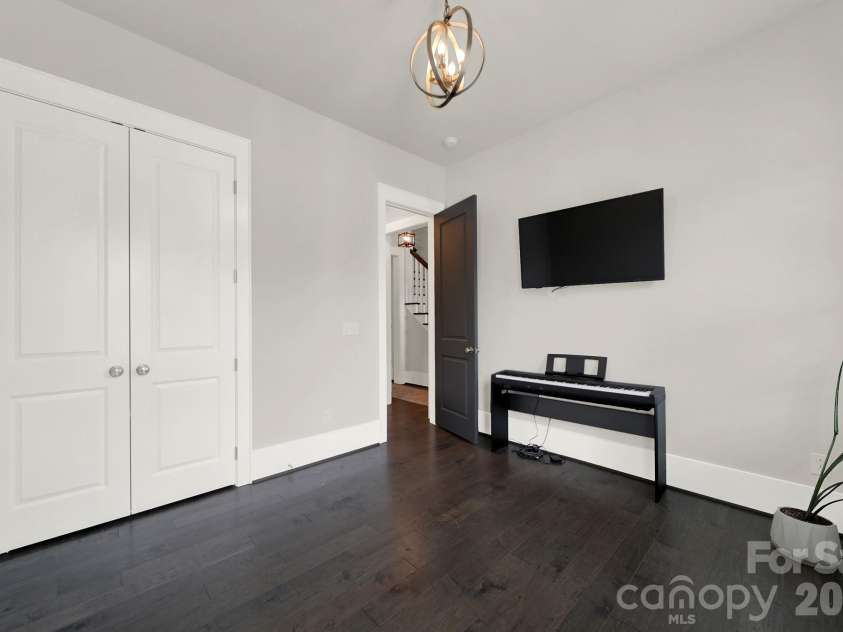 404 Sensibility Circle, Fort Mill, SC 29708.  MLS# CAR4387912, YatesRealty ID 33266. Bedroom/Flex Room on Main Level
