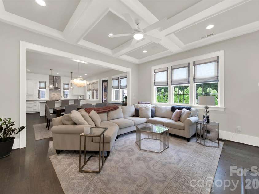404 Sensibility Circle, Fort Mill, SC 29708.  MLS# CAR4387912, YatesRealty ID 33266. Family Room - Open Floor Plan