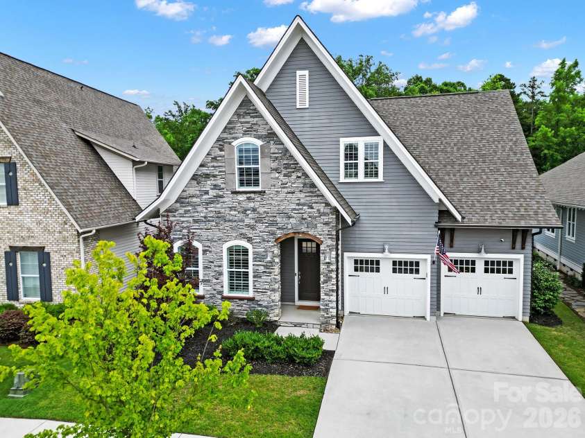 404 Sensibility Circle, Fort Mill, SC 29708.  MLS# CAR4387912, YatesRealty ID 33266. Front Exterior