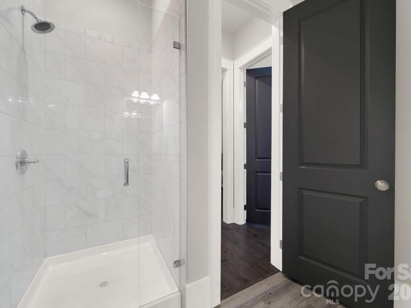 404 Sensibility Circle, Fort Mill, SC 29708.  MLS# CAR4387912, YatesRealty ID 33266. Full Bath on Main Level