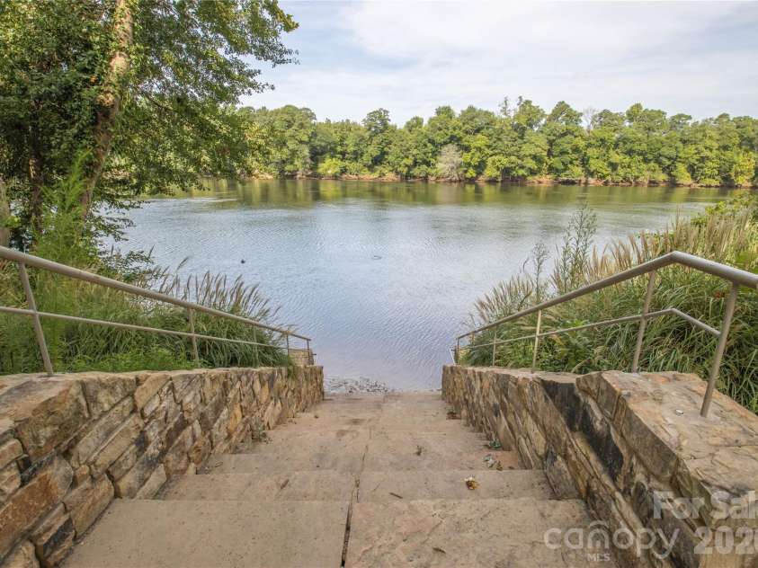 404 Sensibility Circle, Fort Mill, SC 29708.  MLS# CAR4387912, YatesRealty ID 33266. Neighborhood Access to Catawba River
