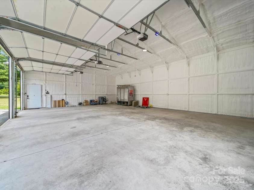 5214 Echo Valley Drive, Great Falls, SC 29055.  MLS# CAR4285802, YatesRealty ID 33266. 