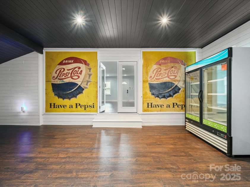 5214 Echo Valley Drive, Great Falls, SC 29055.  MLS# CAR4285802, YatesRealty ID 33266. 