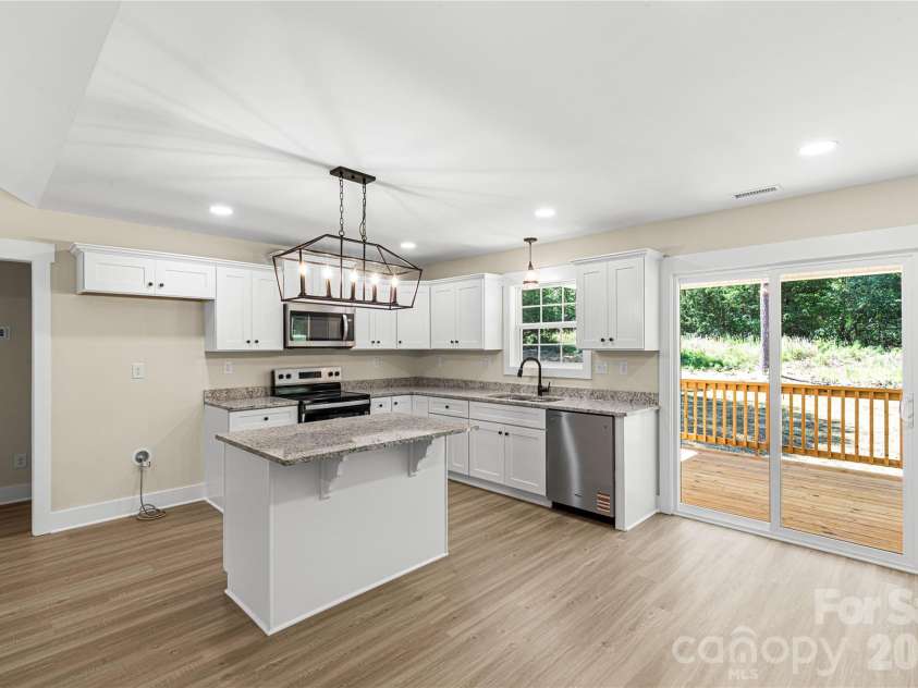 1425 Mack Drive, McConnells, SC 29726.  MLS# CAR4394609, YatesRealty ID 33267. 