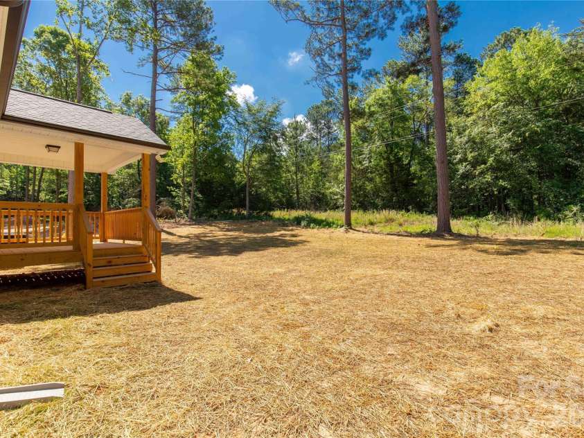 1425 Mack Drive, McConnells, SC 29726.  MLS# CAR4394609, YatesRealty ID 33267. 