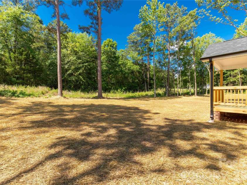 1425 Mack Drive, McConnells, SC 29726.  MLS# CAR4394609, YatesRealty ID 33267. 