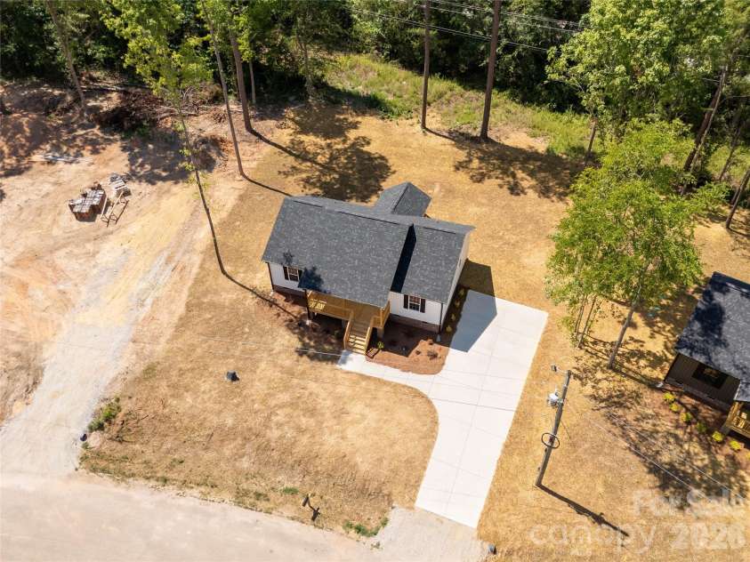 1425 Mack Drive, McConnells, SC 29726.  MLS# CAR4394609, YatesRealty ID 33267. 