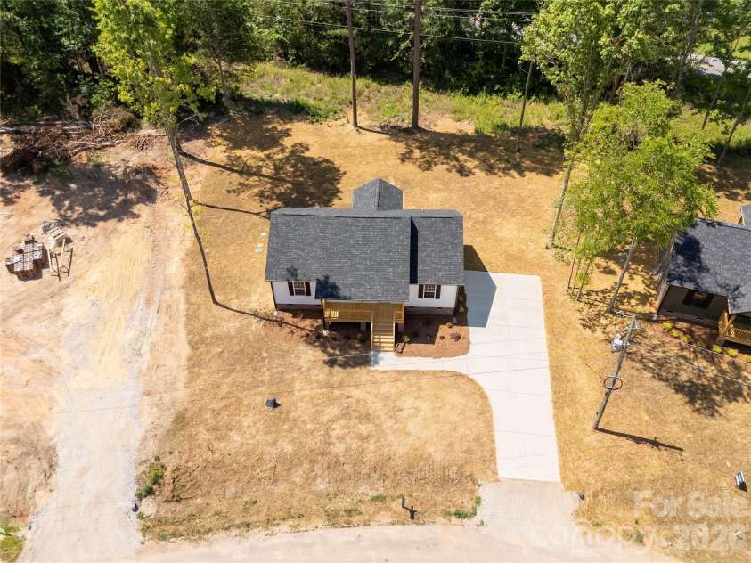 1425 Mack Drive, McConnells, SC 29726.  MLS# CAR4394609, YatesRealty ID 33267. 