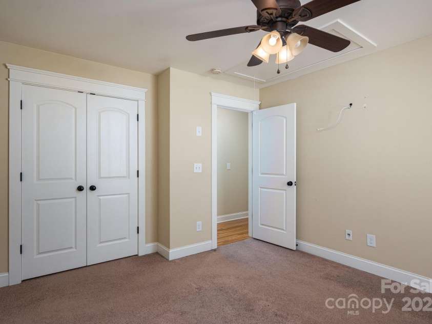 110 Leeper Avenue, Belmont, NC 28012.  MLS# CAR4274550, YatesRealty ID 33268. 