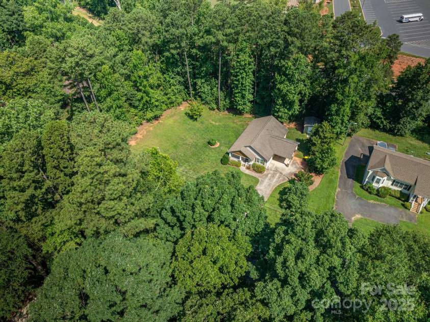 110 Leeper Avenue, Belmont, NC 28012.  MLS# CAR4274550, YatesRealty ID 33268. 