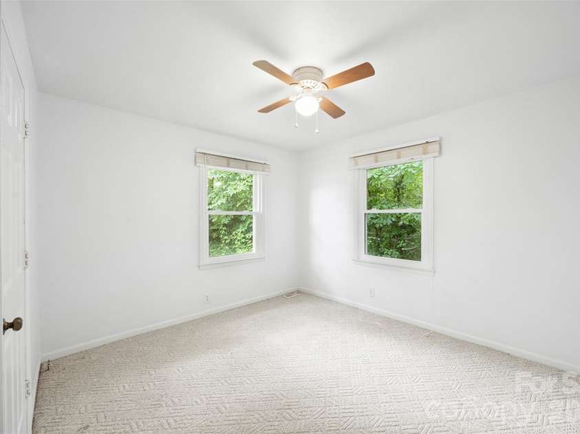 611 Lewis Street, Dallas, NC 28034.  MLS# CAR4393178, YatesRealty ID 33268. 
