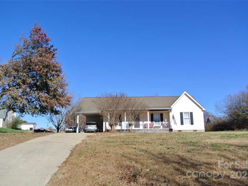 225 Mcdade Road, Forest City, NC 28043.  MLS# CAR4322906, YatesRealty ID 3327. 