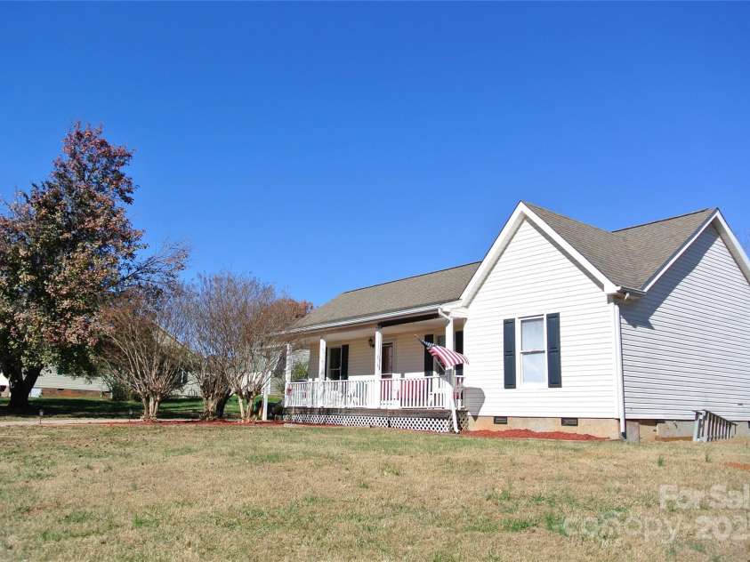 225 Mcdade Road, Forest City, NC 28043.  MLS# CAR4322906, YatesRealty ID 3327. 