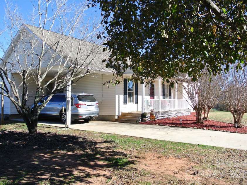 225 Mcdade Road, Forest City, NC 28043.  MLS# CAR4322906, YatesRealty ID 3327. 