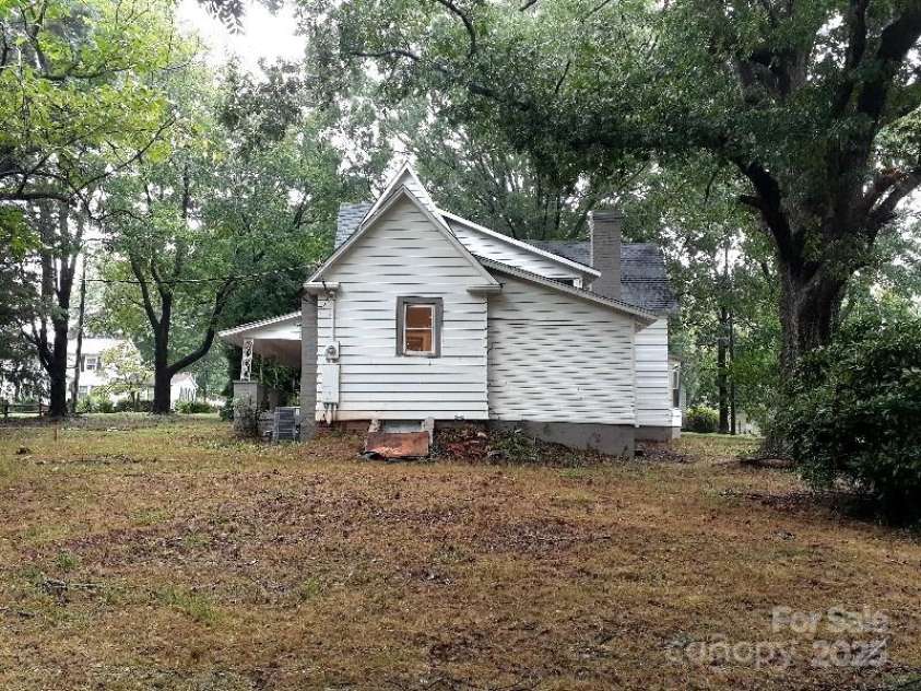 310 Church Street, Troutman, NC 28166.  MLS# CAR4291387, YatesRealty ID 3327. 