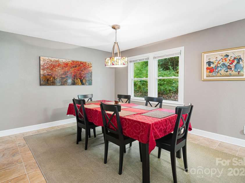 80 Mills Gap Road, Asheville, NC 28803.  MLS# CAR4186919, YatesRealty ID 3327. 