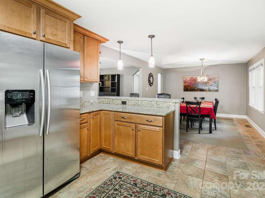 80 Mills Gap Road, Asheville, NC 28803.  MLS# CAR4315944, YatesRealty ID 3327. 