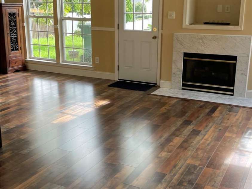 6912 Alanbrook Road, Charlotte, NC 28215.  MLS# CAR4284888, YatesRealty ID 33272. 