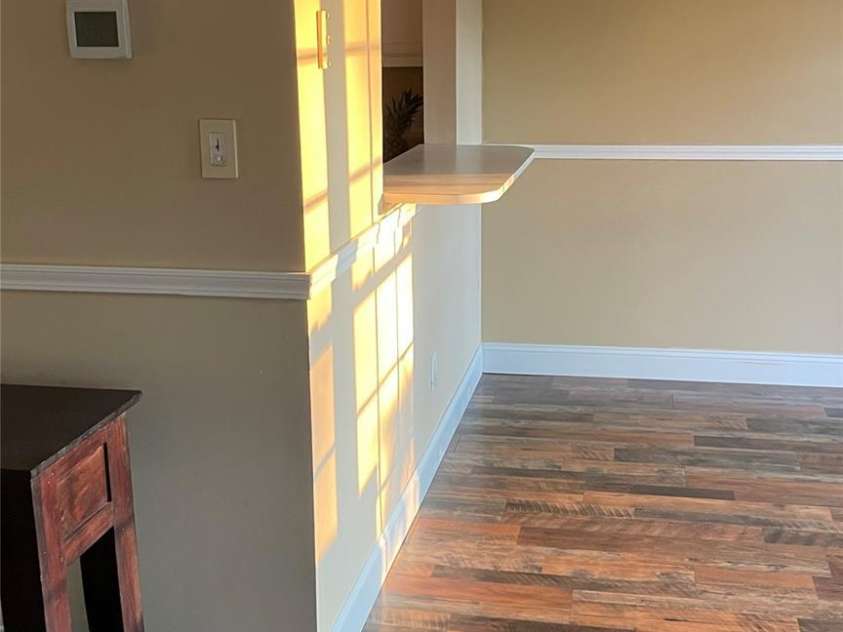 6912 Alanbrook Road, Charlotte, NC 28215.  MLS# CAR4284888, YatesRealty ID 33272. 