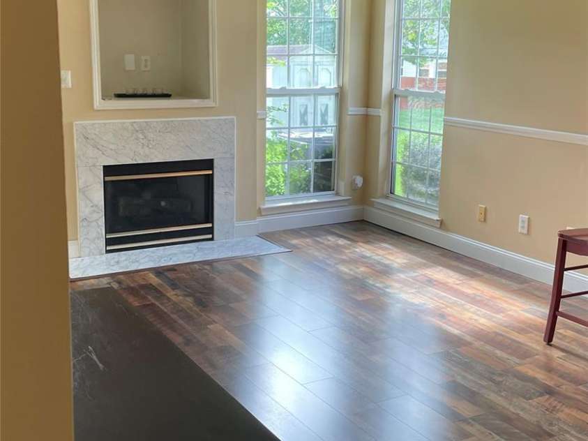 6912 Alanbrook Road, Charlotte, NC 28215.  MLS# CAR4284888, YatesRealty ID 33272. 