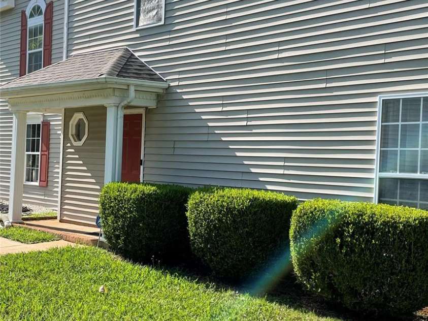 6912 Alanbrook Road, Charlotte, NC 28215.  MLS# CAR4284888, YatesRealty ID 33272. Right corner behind the house