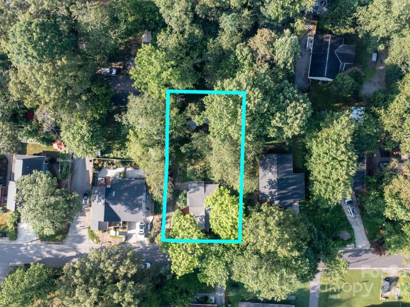 54 Downing Street, Asheville, NC 28806.  MLS# CAR4274017, YatesRealty ID 33273. .21 acre parcel
