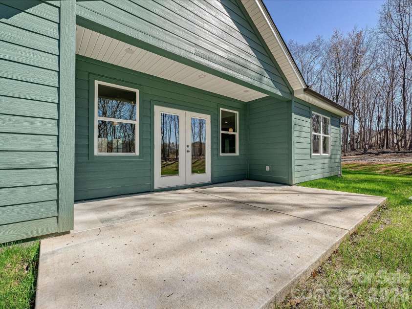 3003 Buffet Lane, Monroe, NC 28110.  MLS# CAR4338486, YatesRealty ID 33274. 