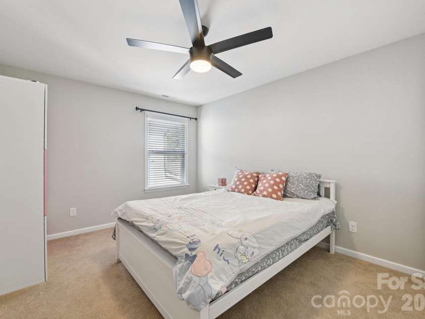 204 Hampton Trail Drive, Fort Mill, SC 29708.  MLS# CAR4350290, YatesRealty ID 33275. Bedroom 4 with walk in closet & ensuite bathroom.