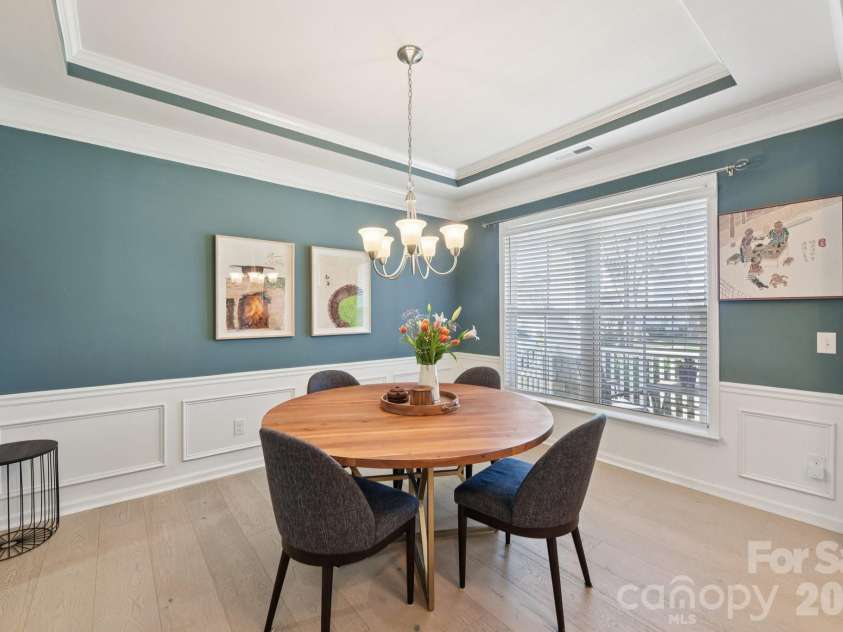 204 Hampton Trail Drive, Fort Mill, SC 29708.  MLS# CAR4350290, YatesRealty ID 33275. Formal dining room located off the foyer. Trey ceiling & wood molding.