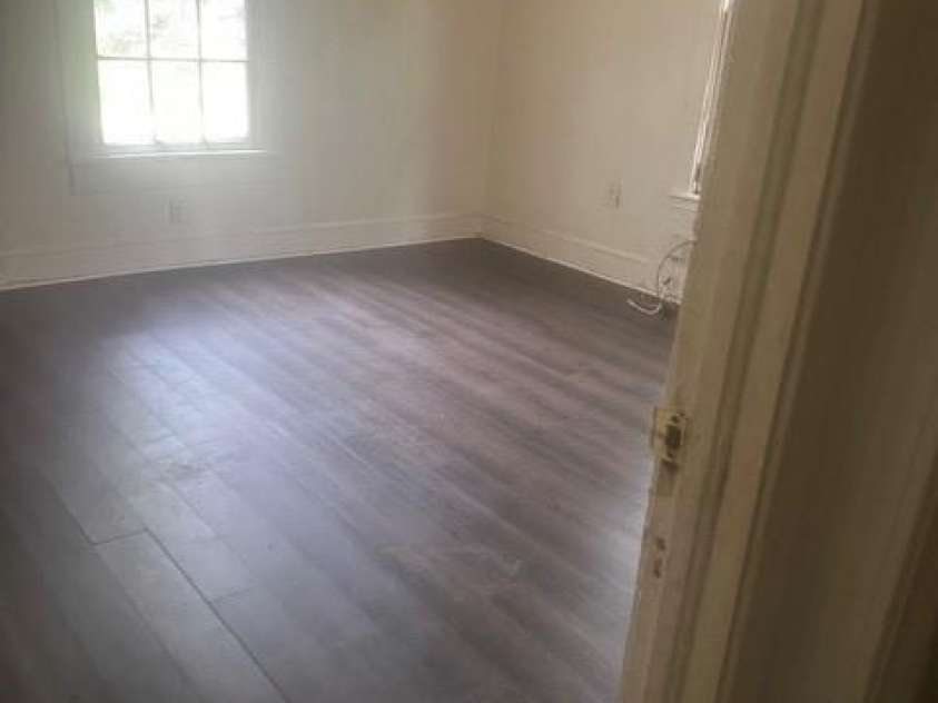 230 Hoskins Road, Charlotte, NC 28208.  MLS# CAR4293203, YatesRealty ID 33275. 