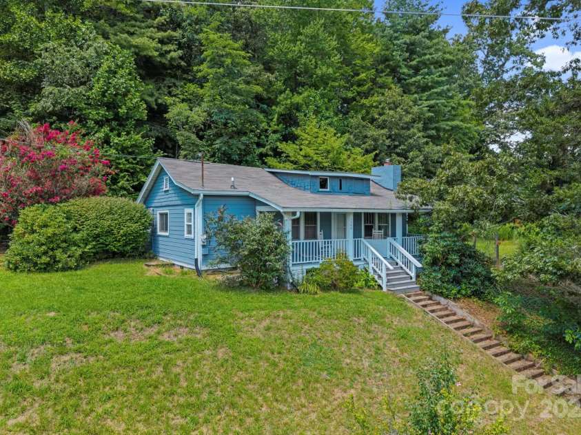 1540 Pisgah Highway, Candler, NC 28715.  MLS# CAR4293777, YatesRealty ID 33276. 
