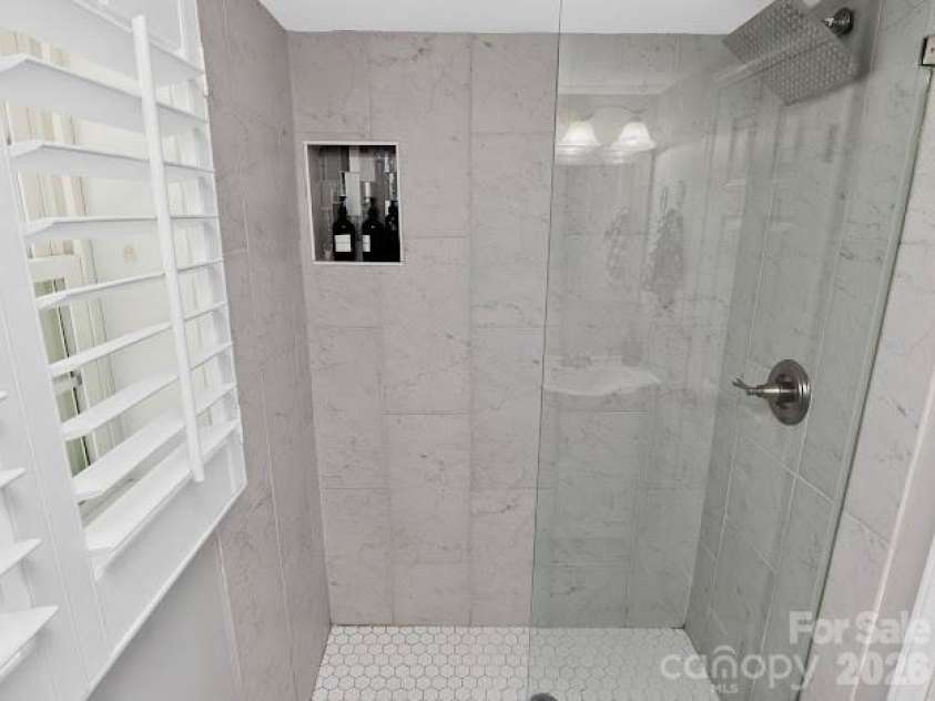 3025 Dunaire Drive, Charlotte, NC 28205.  MLS# CAR4369372, YatesRealty ID 33276. 
