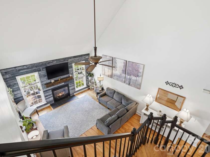 104 Ardmore Place, Mooresville, NC 28117.  MLS# CAR4366893, YatesRealty ID 33277. 