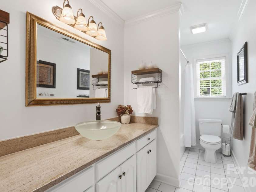 104 Ardmore Place, Mooresville, NC 28117.  MLS# CAR4366893, YatesRealty ID 33277. 