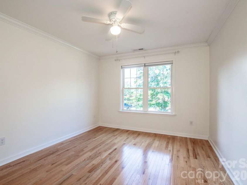 104 Ardmore Place, Mooresville, NC 28117.  MLS# CAR4366893, YatesRealty ID 33277. 