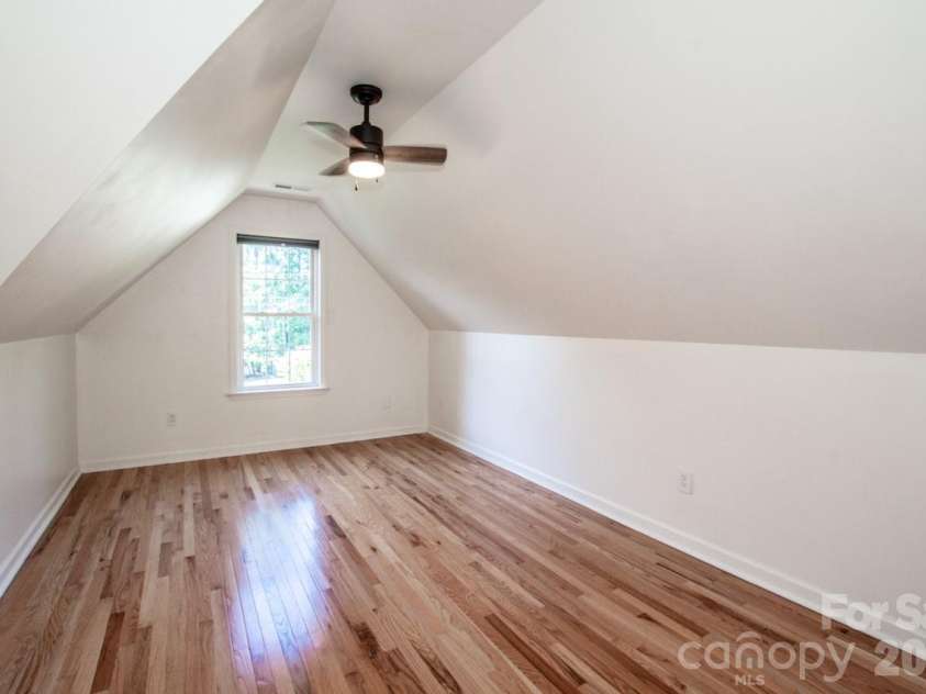 104 Ardmore Place, Mooresville, NC 28117.  MLS# CAR4366893, YatesRealty ID 33277. 
