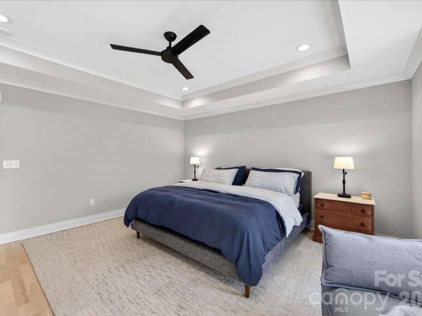 1413 Lomax Avenue, Charlotte, NC 28211.  MLS# CAR4372245, YatesRealty ID 33278. 