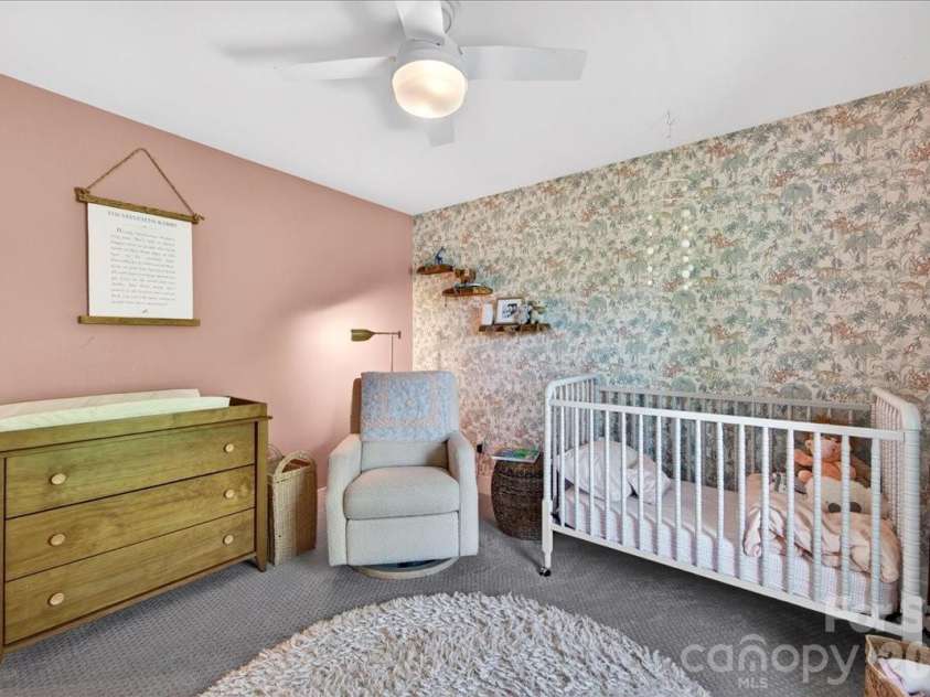 1413 Lomax Avenue, Charlotte, NC 28211.  MLS# CAR4372245, YatesRealty ID 33278. 