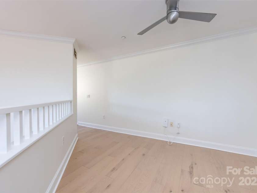 415 Church Street, Charlotte, NC 28202.  MLS# CAR4315165, YatesRealty ID 33278. 