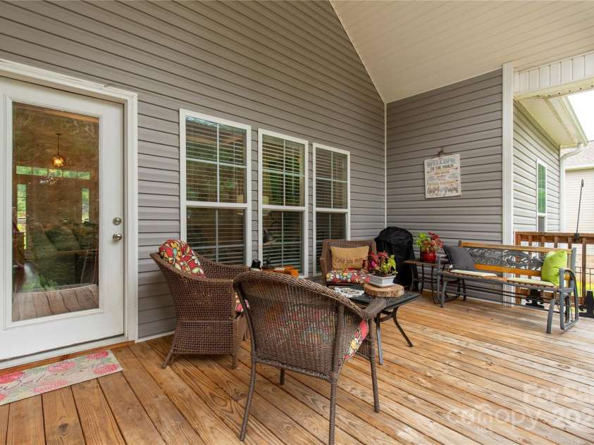 3072 Colton Ridge Drive, Lancaster, SC 29720.  MLS# CAR4291844, YatesRealty ID 33279. 