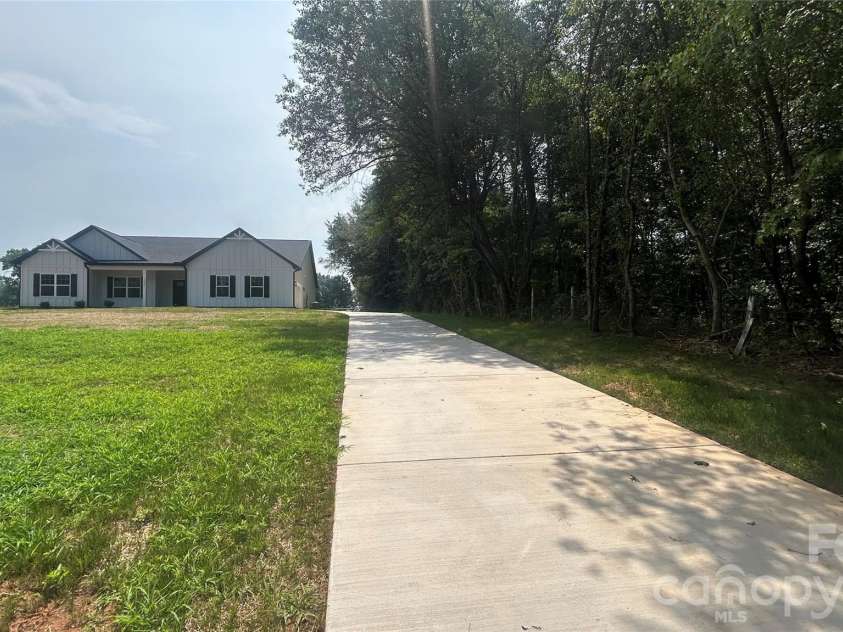 1355 Zeb Haynes Road, Maiden, NC 28650.  MLS# CAR4409727, YatesRealty ID 33280. 