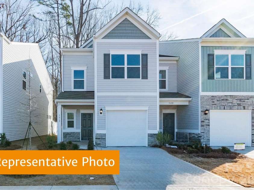 5640 Ringneck Road, Charlotte, NC 28216.  MLS# CAR4377315, YatesRealty ID 33281. Rutledge Exterior
