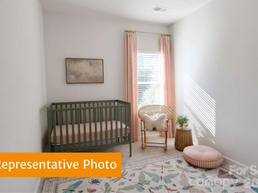 5640 Ringneck Road, Charlotte, NC 28216.  MLS# CAR4377315, YatesRealty ID 33281. Rutledge Secondary Bedroom 1