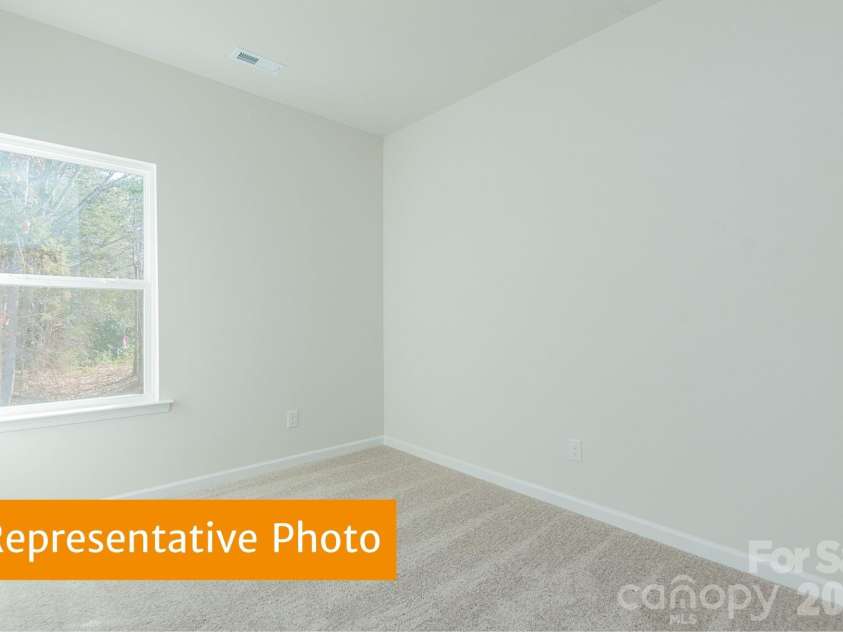 5640 Ringneck Road, Charlotte, NC 28216.  MLS# CAR4377315, YatesRealty ID 33281. Rutledge Secondary Bedroom 2