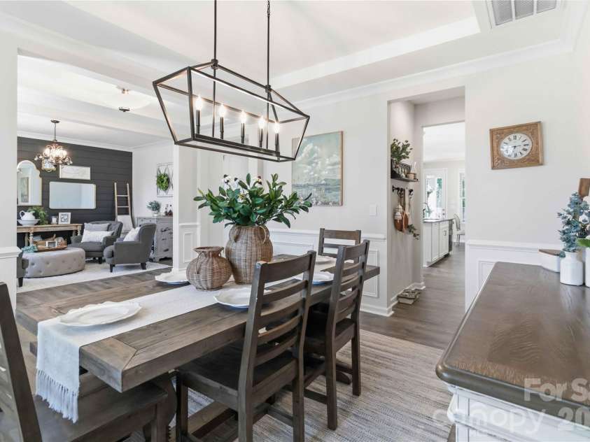 961 Stebbins Drive, Fort Mill, SC 29715.  MLS# CAR4378300, YatesRealty ID 33283. 