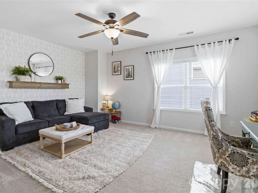 961 Stebbins Drive, Fort Mill, SC 29715.  MLS# CAR4378300, YatesRealty ID 33283. 