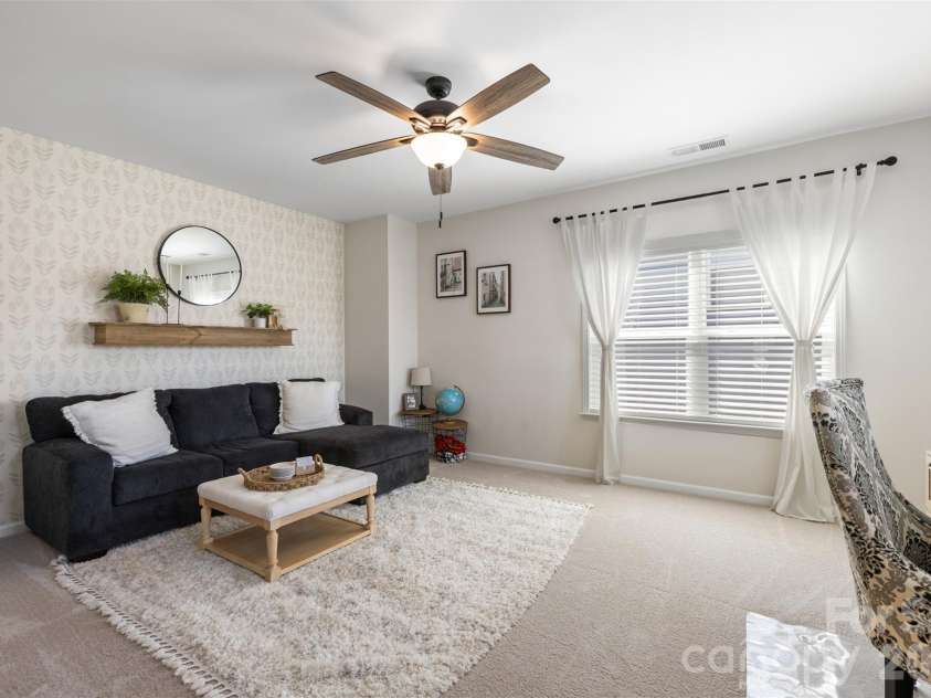 961 Stebbins Drive, Fort Mill, SC 29715.  MLS# CAR4412572, YatesRealty ID 33283. 