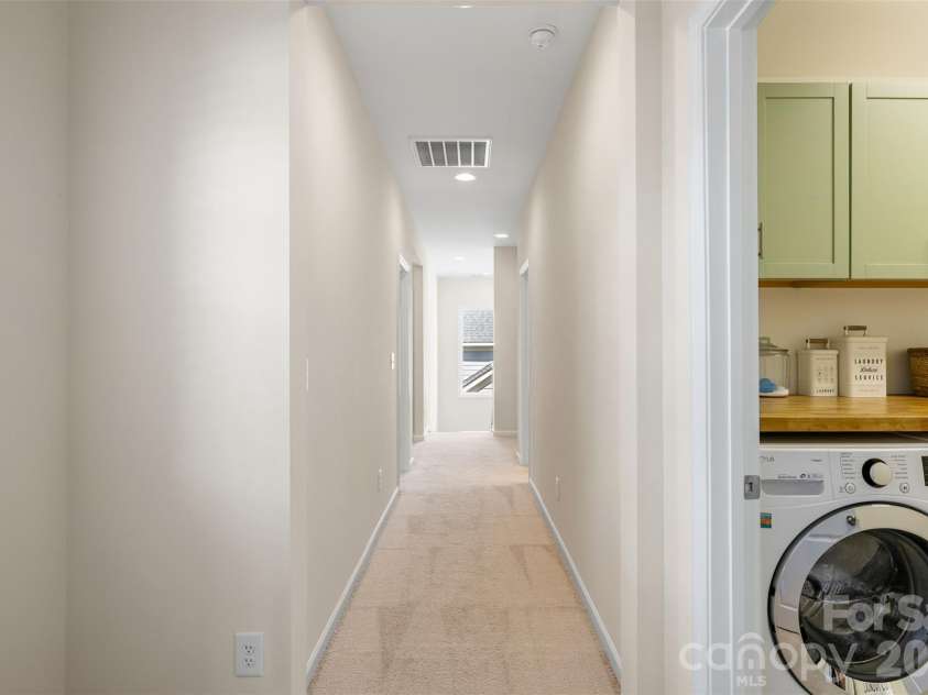 961 Stebbins Drive, Fort Mill, SC 29715.  MLS# CAR4412572, YatesRealty ID 33283. 