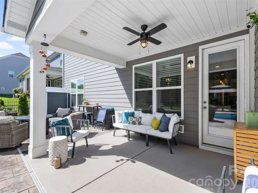 961 Stebbins Drive, Fort Mill, SC 29715.  MLS# CAR4412572, YatesRealty ID 33283. 