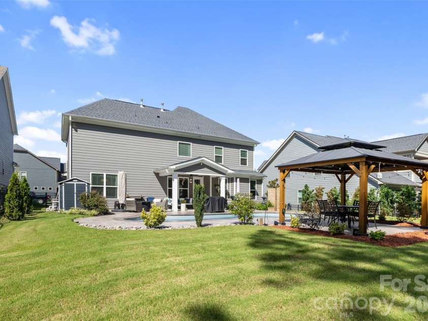 961 Stebbins Drive, Fort Mill, SC 29715.  MLS# CAR4412572, YatesRealty ID 33283. 